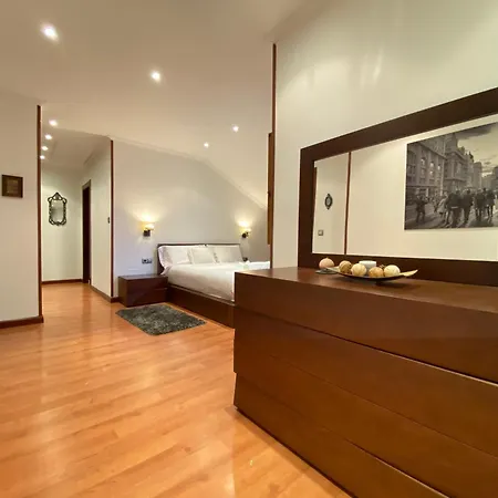 La Casina Del Rio - Familiar - Piscina - Gimnasio Apartment *